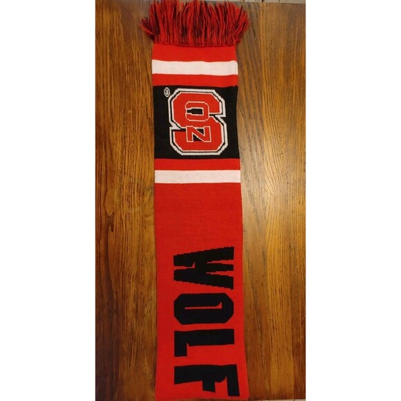 UNISEX 72" NCSU Soccer Scarf Red/Black/white - Picture 3 of 7
